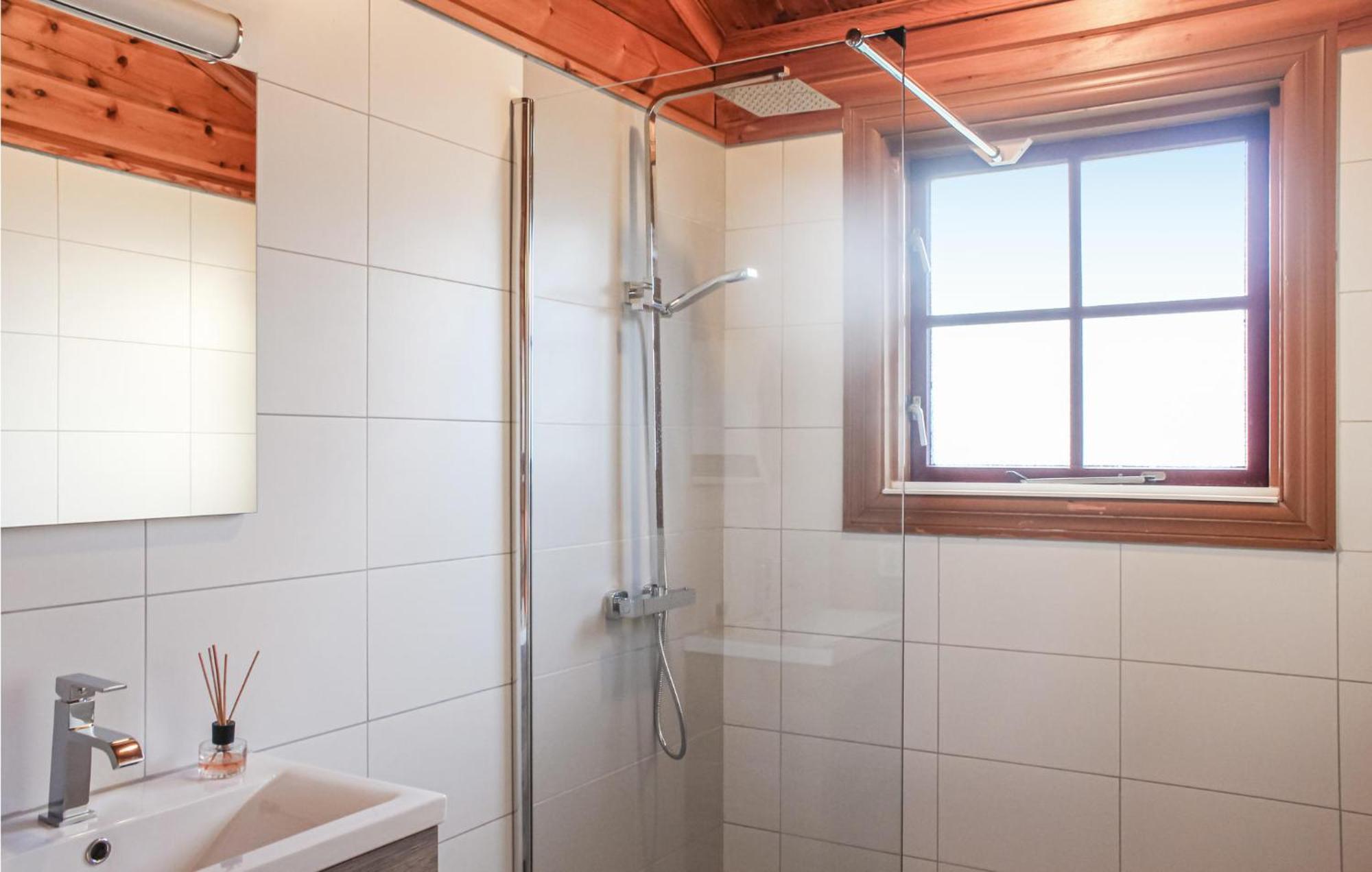 Awesome Home In Gramsbergen With Kitchen Екстер'єр фото